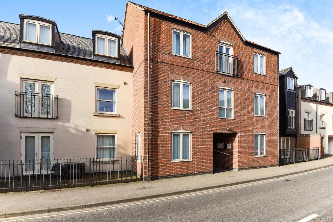 Exclusive Use - 1 Bedroom Apartment - Willow Court, 19 Double Street, Spalding, Pe11 2Aa المظهر الخارجي الصورة